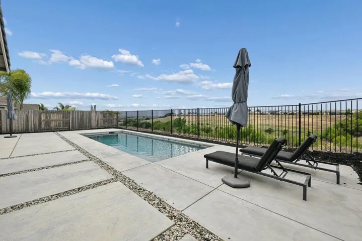 2984 Ridgecrest Drive, Lincoln, California 95648