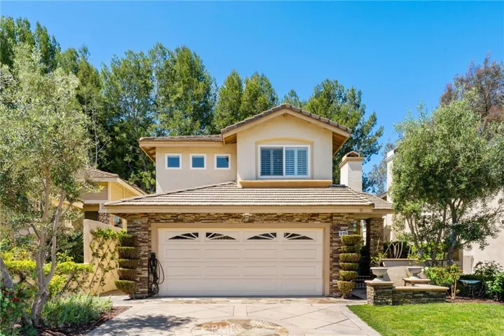 919 S Silver Star, Anaheim Hills, California 92808