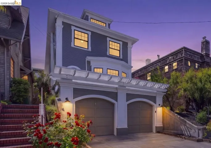 3800 Harrison Street, Oakland, California 94611