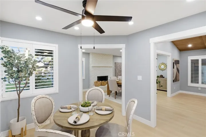 The bvreakfast nook opens up to the family room and the living room.