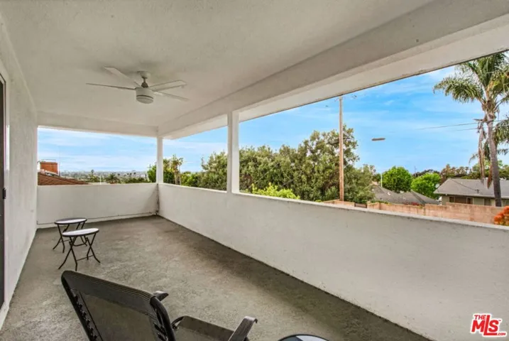 5625 S Sherbourne Drive, Los Angeles, California 90056