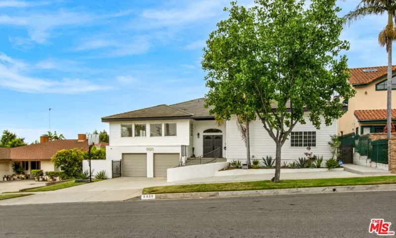 5625 S Sherbourne Drive, Los Angeles, California 90056