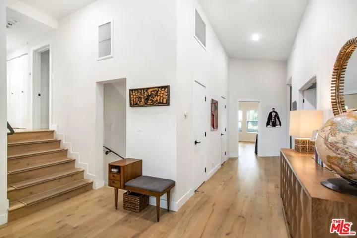 5625 S Sherbourne Drive, Los Angeles, California 90056