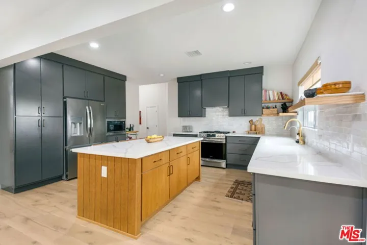 5625 S Sherbourne Drive, Los Angeles, California 90056