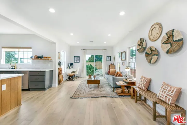 5625 S Sherbourne Drive, Los Angeles, California 90056