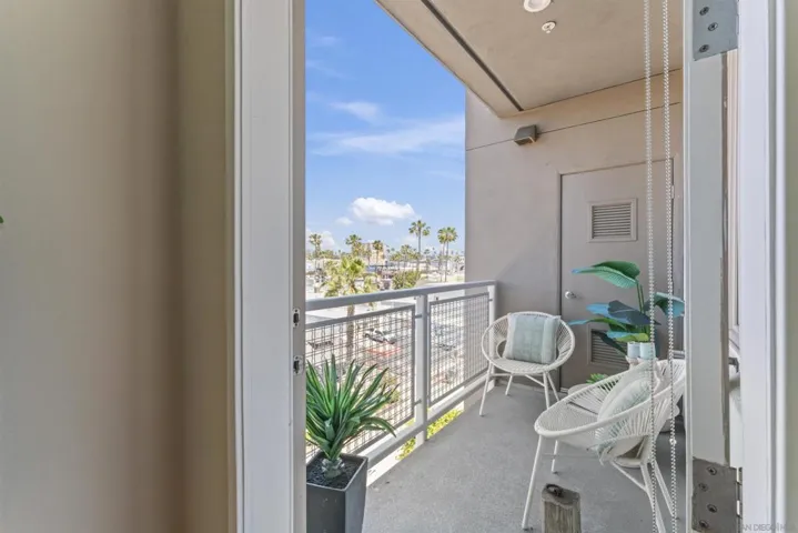 355 N Cleveland Street, Oceanside, California 92056