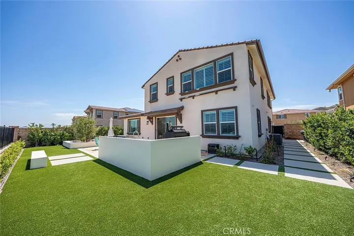 Beautifully landscaped and easy maintenance.