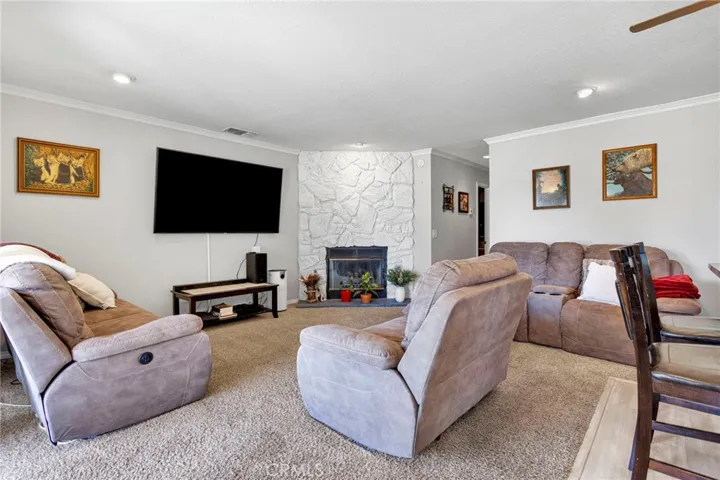 27535 Lakeview 61, Helendale, California 92342