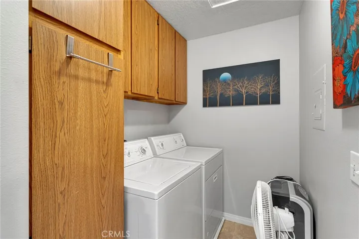 27535 Lakeview 61, Helendale, California 92342