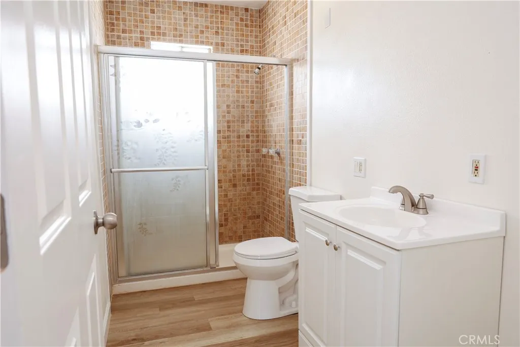 Bathroom #2