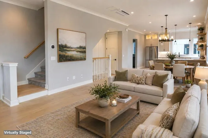 100 Koa Court, Palo Alto, California 94306
