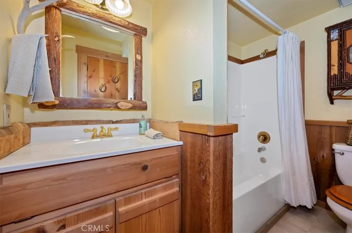 Bathroom First Floor