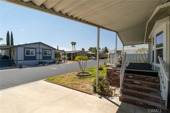 2598 Ayala Drive 42, Rialto, California 92377