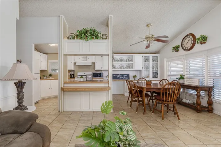 2598 Ayala Drive 42, Rialto, California 92377