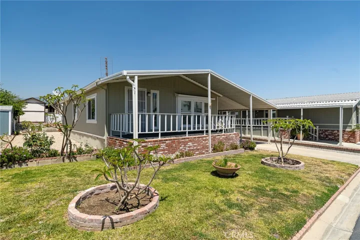 2598 Ayala Drive 42, Rialto, California 92377