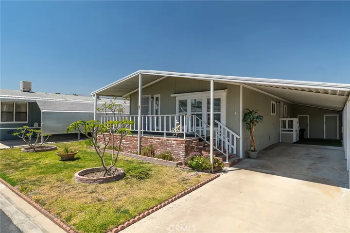 2598 Ayala Drive 42, Rialto, California 92377