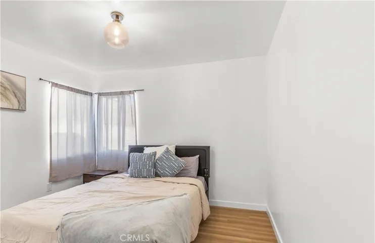 13206 S Vermont, Gardena, California 90247