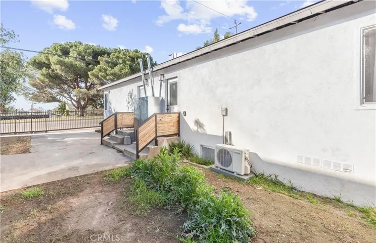 13206 S Vermont, Gardena, California 90247