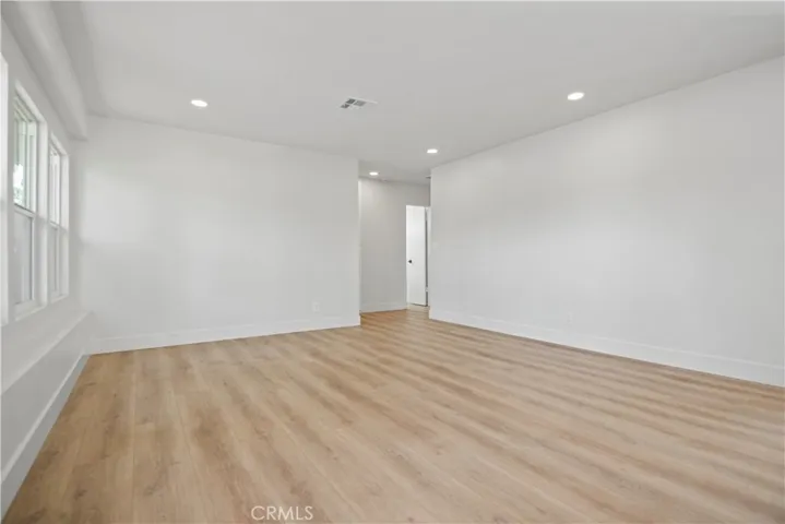 9917 Stanwin Ave, Arleta, California 91331