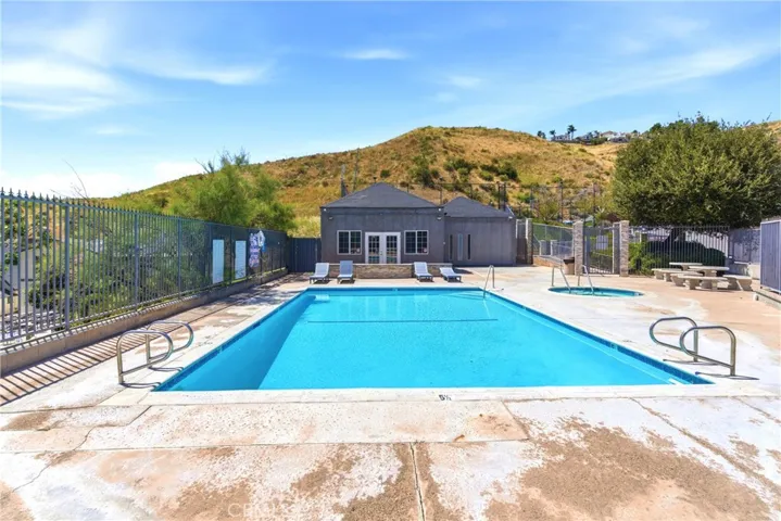 18209 Sierra Highway 30, Canyon Country, California 91351