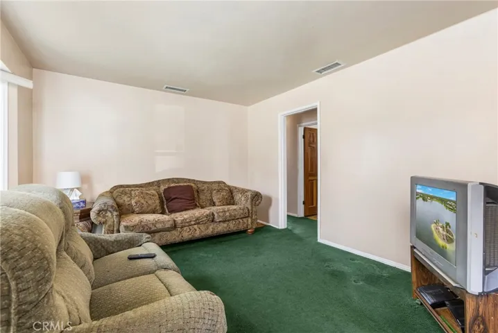 5902 Blackthorne, Lakewood, California 90712