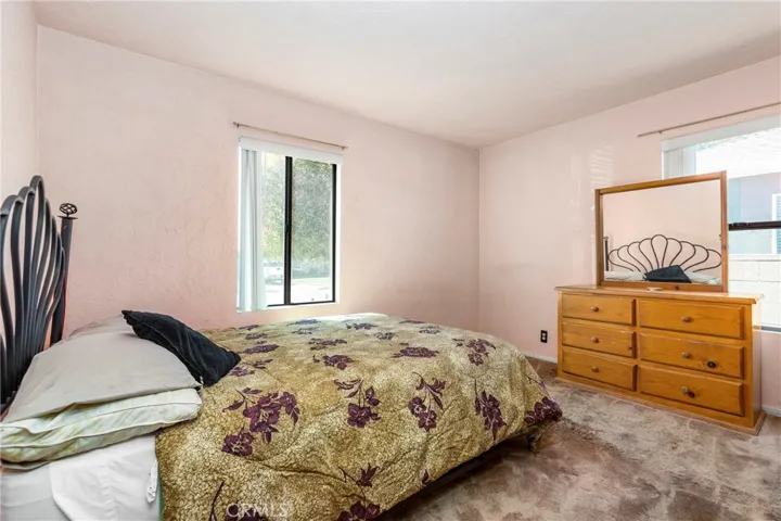 5902 Blackthorne, Lakewood, California 90712