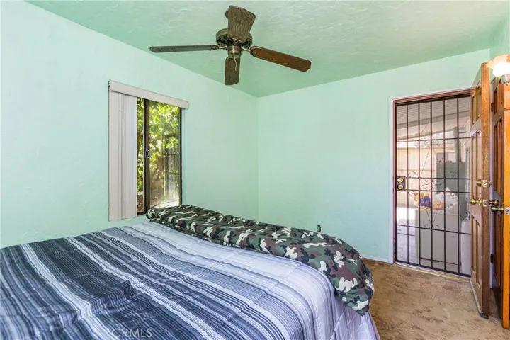 5902 Blackthorne, Lakewood, California 90712