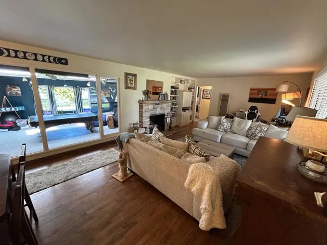 906 Bautista Drive, Salinas, California 93901