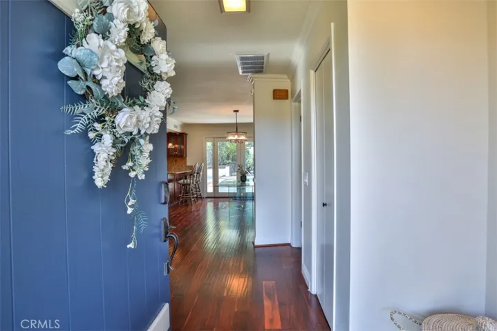 561 Crooked Arrow, Diamond Bar, California 91765