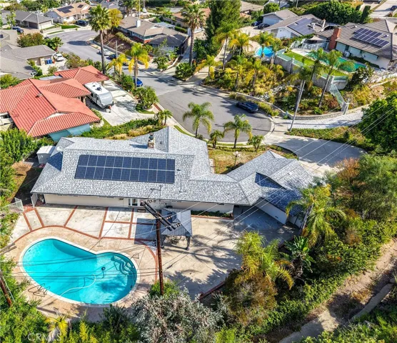561 Crooked Arrow, Diamond Bar, California 91765