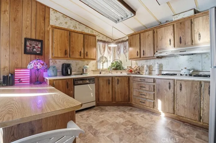 Abundant cabinet space.
