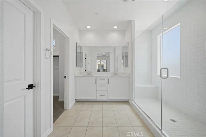 Primary en suite