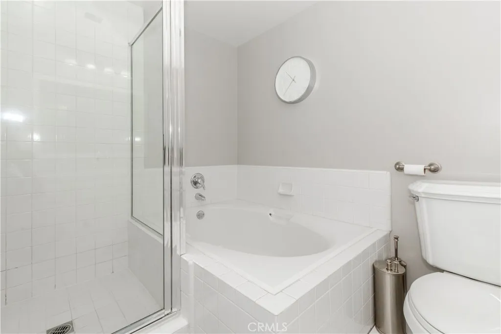 Secondary bathroom 
