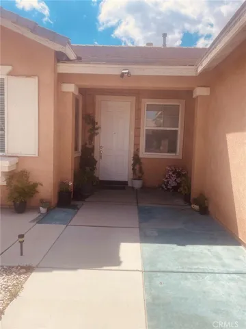 13656 Sandpiper Place, Victorville, California 92392
