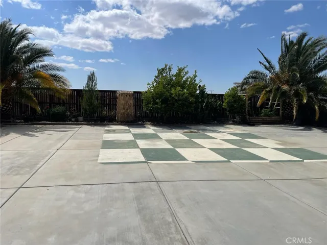 13656 Sandpiper Place, Victorville, California 92392