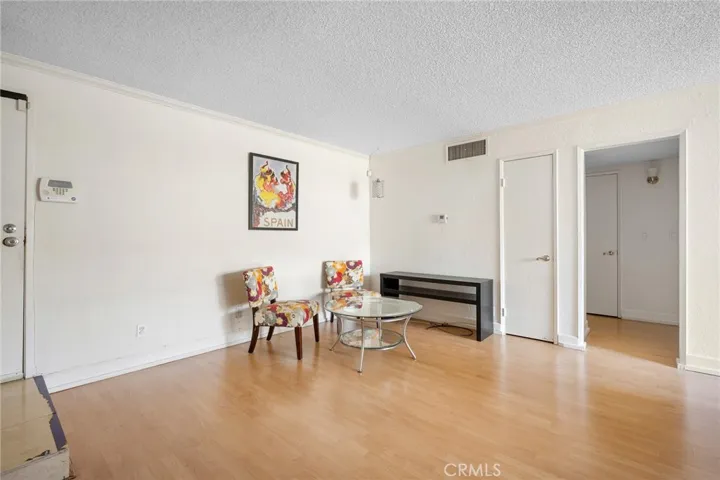 515 N Jackson Street 206, Glendale, California 91206