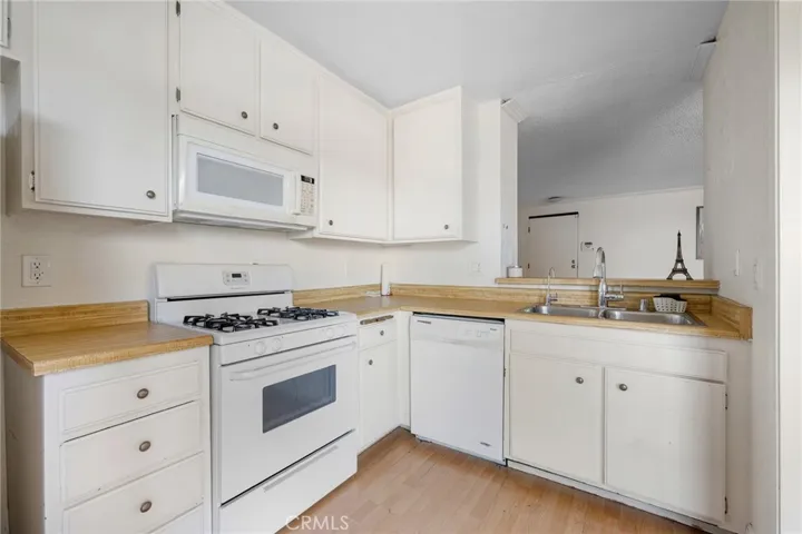 515 N Jackson Street 206, Glendale, California 91206
