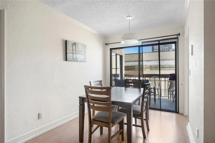 515 N Jackson Street 206, Glendale, California 91206