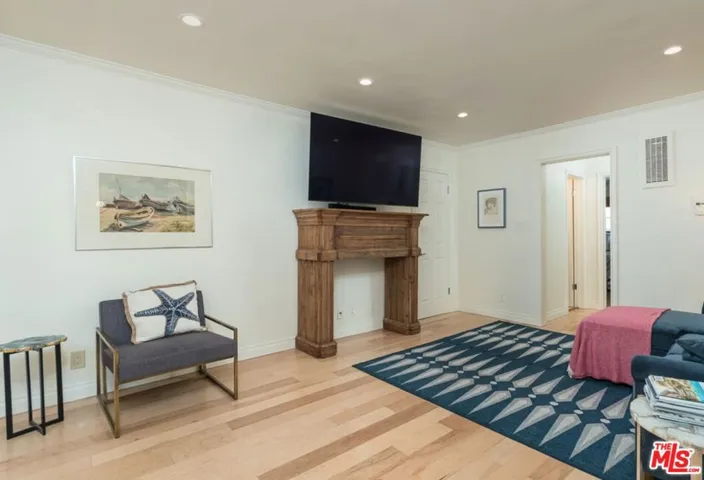 1024 5th Street 3, Santa Monica, California 90403