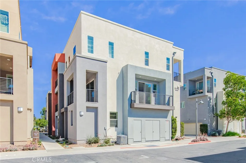 179 Cadence