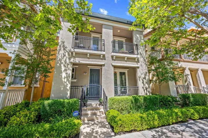 detached single family home