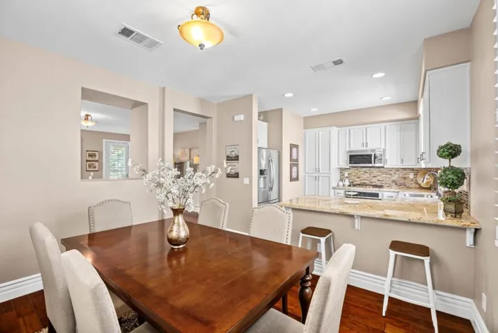 breakfast bar countertop dining