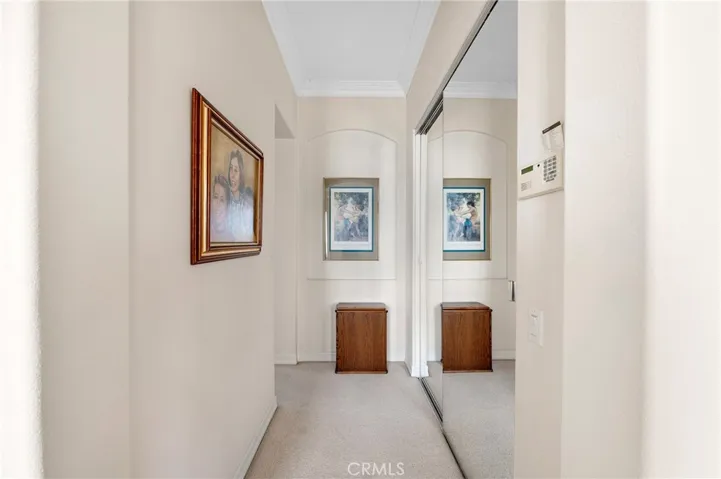 Closet with Mirrow Closet Doors