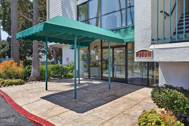 Lobby exterior