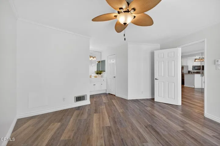 Primary suite