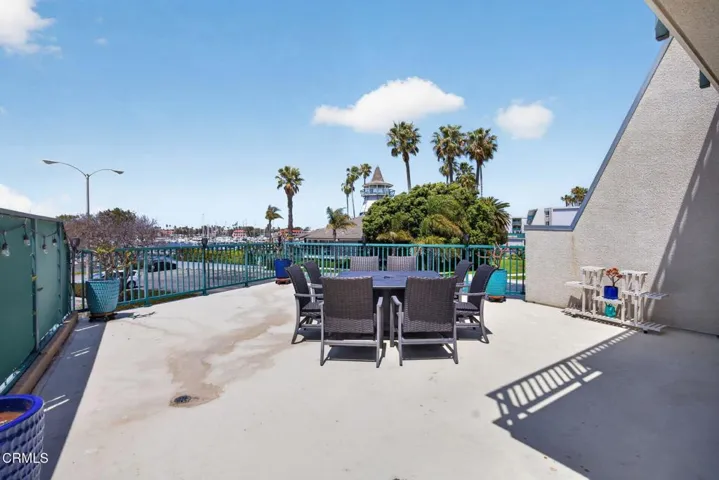 Large view deck