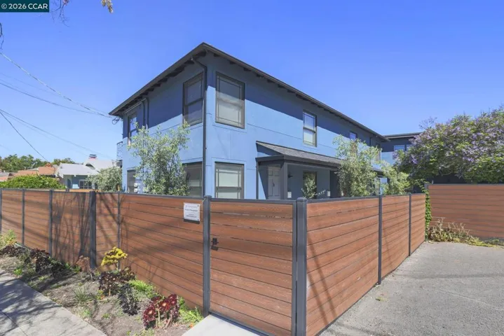 1325 Hopkins St, Berkeley, California 94702