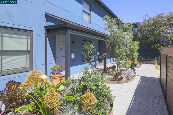 1325 Hopkins St, Berkeley, California 94702