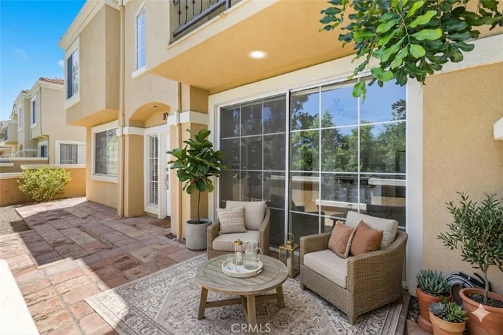 Digitally Staged Front Yard