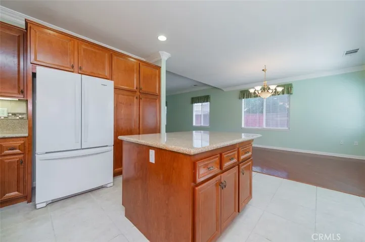 565 Pooley, Hemet, California 92545